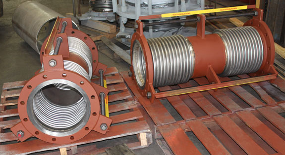 Tied Universal Expansion Joints Designed for a Vapor Line Used for Rail Car Loading